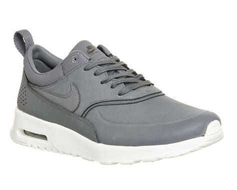 nike wmns air max thea premium grau silber|nike air max thea sneakers.